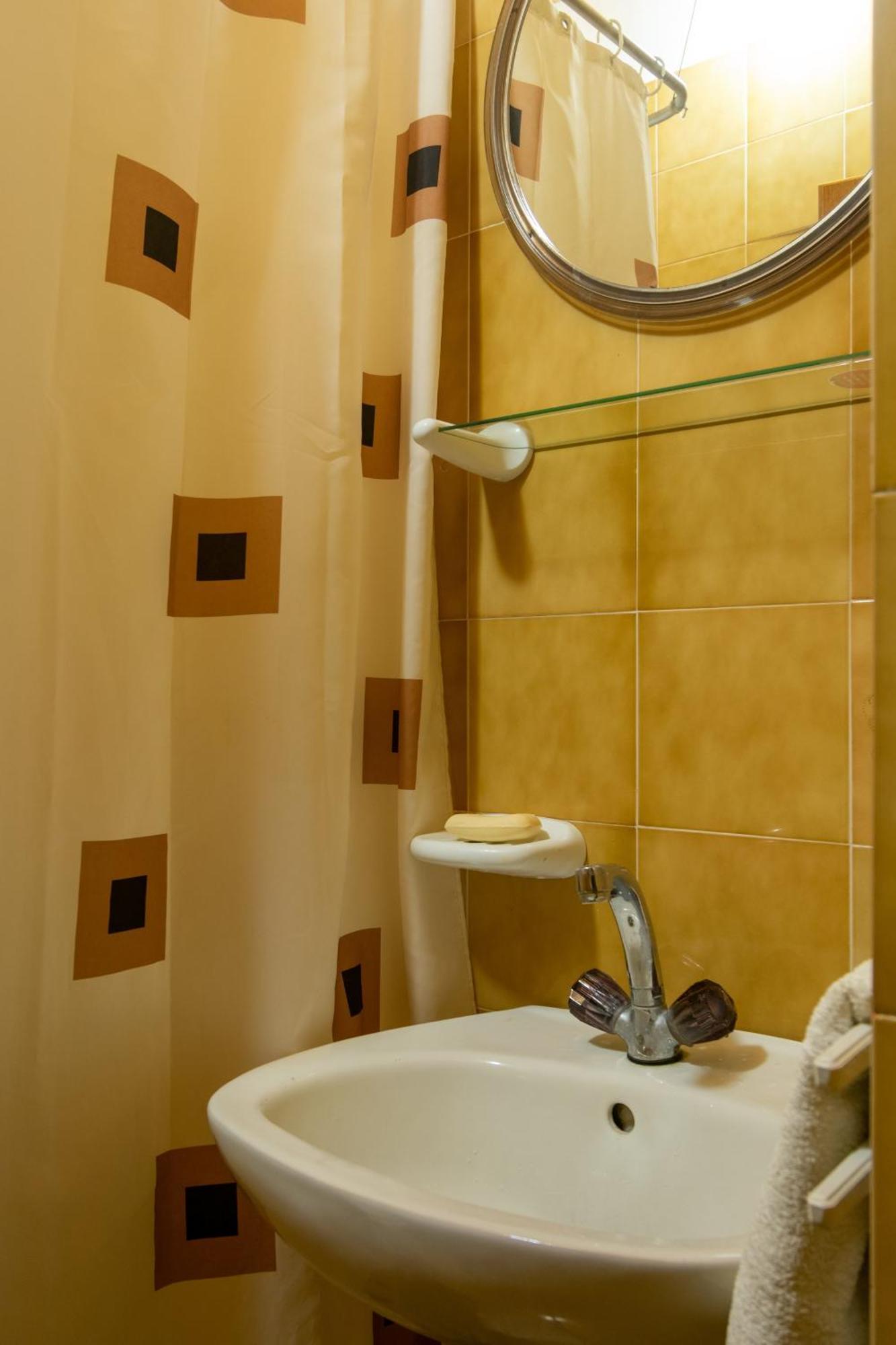 Apartments By The Sea Mandre, Pag - 4101 โคลัน ห้อง รูปภาพ